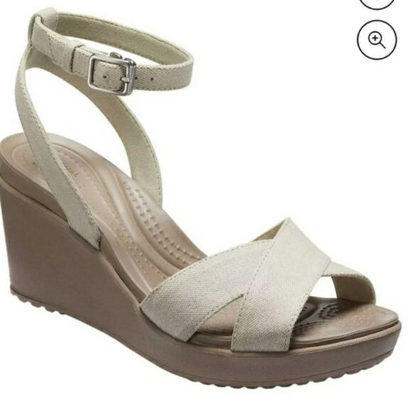 Crocs Leigh II Crossstrap Wedge Sandal Size 9 Oatmeal/Mushroom color - Picture 8 of 16
